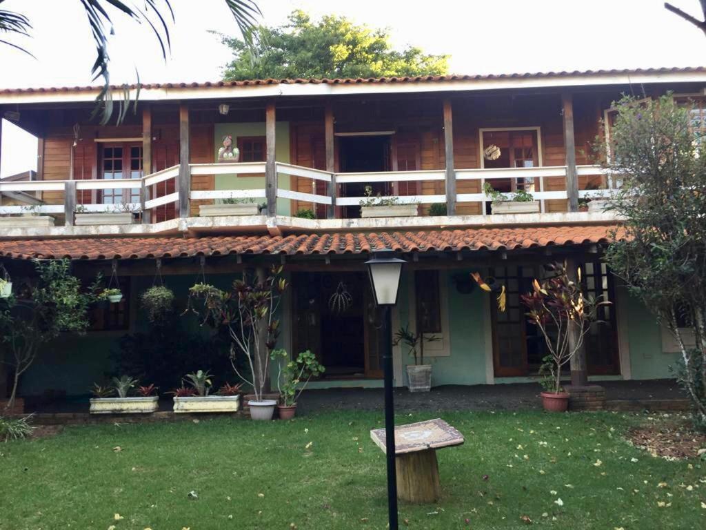 Confortável Casa de Campo em Condomínio Fechado Águas de Lindóia Exterior foto